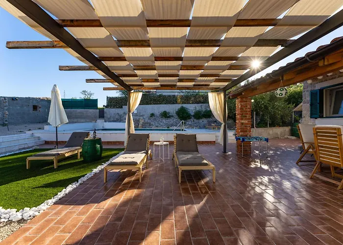 3 Bedroom Gorgeous In *