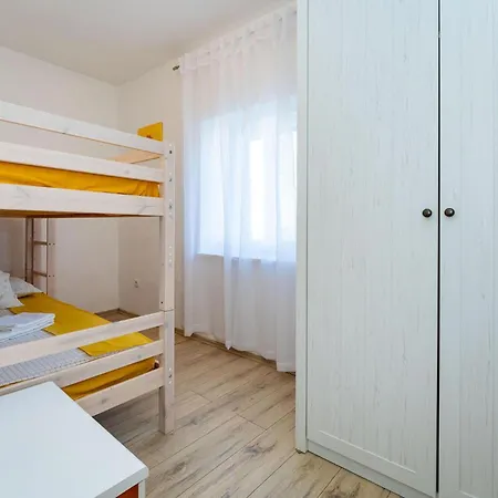 3 Bedroom Gorgeous In *